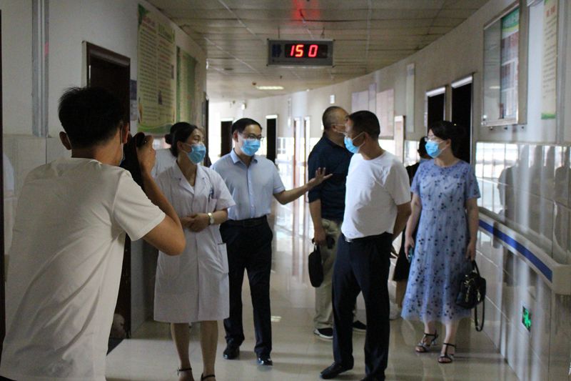 3_1596599574292816163.jpg IMG_9527.jpg